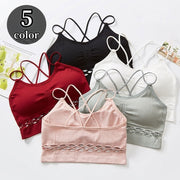 スポーツブラ レディース 女性用 インナー 単品 ブラトップ ノンワイヤー 下着 ブラジャー 細ストラップ パッド付き 取り外し可能 ハーフトップブラ シンプル リブ おしゃれ 運動 ヨガ 筋トレ ランニング ジョギング マラソン 女の子 婦人用 黒 白 ピンク グレー 赤
