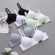 ジュニアブラ ファーストブラ スポーツブラ ジュニア キッズ ガールズ 女の子 ブラジャー ノンワイヤー パッド入り 3/4カップ 3列 3段ホック インナー 下着 小学生 中学生 高校生 シンプル 普段使い お洒落 カジュアル