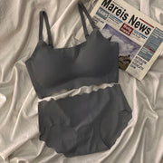 ブラジャー＆ショーツセット ブラジャー ショーツ 上下 2点セット レディース 女性 下着 シームレス フルカップ ノンワイヤー シンプル 無地 ナイトブラ 響きにくい