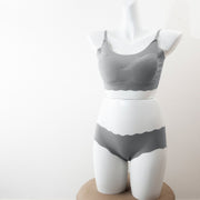 ブラジャー＆ショーツセット ブラジャー ショーツ 上下 2点セット レディース 女性 下着 シームレス フルカップ ノンワイヤー シンプル 無地 ナイトブラ 響きにくい