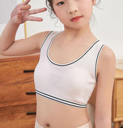 ジュニアブラ ハーフトップ 下着 スポーツブラ ノンワイヤー ジュニア 女の子 キッズ インナー リブ パッド付 シンプル おしゃれ かわいい スポーティー 伸縮性 ガールズ 定番 ベーシック 単色 カップ付き