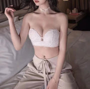 ストラップレスブラ チューブトップ型 3/4カップ 立体 ノンワイヤー 補助ストラップ付き レディース インナー 女性下着 3列4段ホック 滑り止め 防滑 ズレ落ち防止 肩出し 背中見せ 可愛い おしゃれ