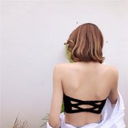 チューブトップブラ ストラップレスブラ ブラジャー レディース 女性 インナー バッククロス カップ付き パッド付 ベアトップブラ ホック付き ２段 肩魅せ 肩出し 下着 無地 単色 シンプル おしゃれ かわいい 着回し ヘビロテ 白 黒 ベージュ