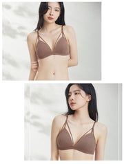ブラジャー 三角ブラ 単品 レディース 女性 婦人 ノンワイヤー 下着 インナー パット付き パット一体型 無地 単色 Vライン 深Vネック シンプル 上品 セクシー 普段使い デイリー