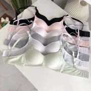 ジュニアブラ ファーストブラ スポーツブラ ジュニア キッズ ガールズ 女の子 ブラジャー ノンワイヤー パッド入り 3/4カップ 3列 3段ホック インナー 下着 小学生 中学生 高校生
