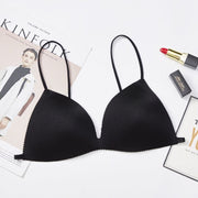 三角ブラ レディース ノンワイヤーブラジャー 下着 インナー シームレス モールドカップ 3／4カップ 深Vネック 美背中 薄手