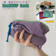 コスメポーチ 化粧ポーチ フラットポーチ 小物入れ 収納グッズ 整理用品 大きめ チャック ファスナー 軽量 総柄 チェック ハンドメイド風 カジュアル ポップ 可愛い キュート おしゃれ