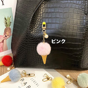 バッグチャーム キーホルダー レディース 女性 婦人 ガールズ 学生 ふわふわ アイスクリーム コーン バッグアクセサリー かわいい おしゃれ