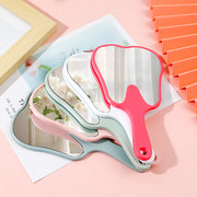 手鏡 ハンドミラー 手持ち コンパクト シンプル おしゃれ かわいい メイク道具 携帯 化粧直し エチケット
