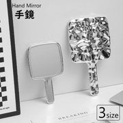 手鏡 ハンドミラー ミラー レディース 女性 小物 メイク用品 ポータブル ラウンド 無地 単色 化粧直し 身だしなみ 持ち運び 手持ち 携帯用 シンプル ベーシック クラシカル かわいい プレゼント
