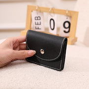クレジットカードケース 小銭入れ ユニセックス 男女兼用 レディース 女性 メンズ 男性 お揃い ペアルック お財布 ウォレット マグネットボタン 磁石ボタン コンパクト フェイクレザー 無地 ブラック オフホワイト シンプル シック フォーマル カジュアル おしゃれ