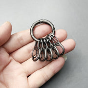 キーホルダー キーリング カラビナフック付き アウトドア 落下防止 紛失防止 金属製 鍵 キャンプ 登山 釣り 作業 便利 おしゃれ