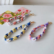 ハンドストラップ スマホストラップ 携帯ストラップ キーホルダー ショートストラップ マクラメ編み マクラメ 花柄 お花 落下防止 かわいい おしゃれ 鍵 スマホ 手首 バッグ