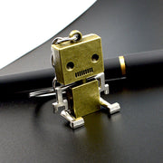 キーホルダー キーリング キーチェーン ロボット バッグチャーム レトロ 小物 雑貨 手足が動く 揺れる かわいい かっこいい おしゃれ ユニーク プレゼント ギフト お揃い 金色 銀色 ブロンズ