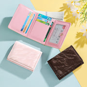三つ折り財布 カードケース カード入れ お札入れ レディース 女性 財布 ミニ財布 ミニサイズ コンパクト レザー調 シンプル かわいい おしゃれ 収納 ボタン 無地 母の日 ホワイトデー 誕生日 20代 30代 40代 50代 60代 プレゼント ギフト