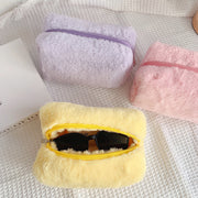 化粧ポーチ メイクポーチ 小物入れ ふわふわ もこもこ かわいい 可愛い おしゃれ ガーリー シンプル ピンク 黄 紫