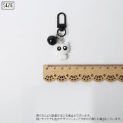 キーホルダー キーリング バッグチャーム カラビナ付き 猫 ネコ キャット 鈴 吊り下げ かわいい ブラック ホワイト プレゼント ギフト 景品