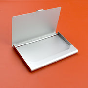 名刺入れ カード入れ 男性 女性 メンズ レディース ユニセックス 金属製 メタル 無地 ハードケース シンプル スタイリッシュ スリム コンパクト お洒落 プレゼント ギフト