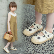 ストラップシューズ 靴 子供用 キッズ ベビー 女の子 水玉柄 ドット柄 マジック テープ フラット おしゃれ かわいい カジュアル 普段使い お出かけ ガールズ 女児 通園 通学