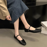 パンプス レディース ローヒール フラットパンプス フラットシューズ スクエアトゥ ぺたんこ ストラップ フォーマル カジュアル 通勤 通学 オフィス シンプル