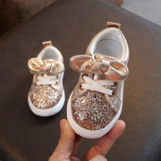 スニーカー 子供靴 子供用 キッズ 女の子 ガールズ 靴 くつ ラメ リボン ラインストーン 面ファスナー レースアップ PU キラキラ かわいい おしゃれ