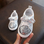スニーカー 子供靴 子供用 キッズ 女の子 ガールズ 靴 くつ ラメ リボン ラインストーン 面ファスナー レースアップ PU キラキラ かわいい おしゃれ