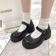 ローファー レディース 厚底 ヒール 靴 くつ パンプス ストラップ付 ロリータ PUレザー 光沢 ツヤ マット ラウンドトゥ かわいい おしゃれ ブラック ベージュ ホワイト カジュアル フォーマル