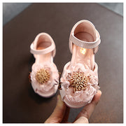 キッズ  キッズシューズ 子ども靴 サンダル ストラップ付きサンダル 花 フラワー レース かわいい おしゃれ お出かけフォーマル 夏 サマー 女の子 白 ピンク