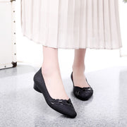 パンプス ポインテッドトゥ 防水 レディース 女性用 靴 カッターシューズ ローカット レインシューズ ハート 雨靴 ローヒール 滑り止め フラット ぺたんこ 雨具 単色 ワークシューズ やわらかい ソフト おしゃれ かわいい シンプル きれいめ 普段履き お出かけ 雨の日 通勤 黒 ベージュ 青 紫 ピンク