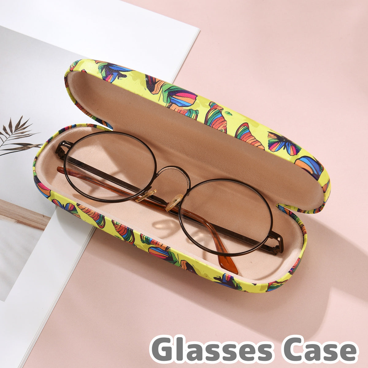 メガネケース 眼鏡ケース ハードタイプ チョウ 蝶々 柄入り サングラス PC眼鏡 眼鏡入れ 老眼鏡 眼鏡収納 総柄 おしゃれ 持ち歩き便利 定番 防塵 傷防止 保護 レディース 女性