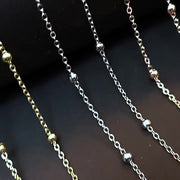 メガネチェーン メガネストラップ レディース 女性 眼鏡 マスク 着脱 付け外し 紛失 落下 防止 上品 おしゃれ ゴールドカラー シルバーカラー