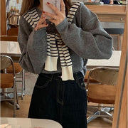 ショール 肩掛け ニット 単品 レディース 女性 カーディガン風 プロデューサー巻き風 マフラー ストール レイヤード風 フェイクカーディガン 柄物 ボーダー シンプル おしゃれ かわいい 肩かけ 重ね着風 差し色 カラバリ豊富 ファッション小物 婦人用