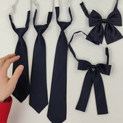 ネクタイ 蝶ネクタイ リボンタイ レディース 女性 ジュニア 女の子 ファッション雑貨 制服風 学生風 28cm 33cm 38cm 無地 ネイビー シック シンプル カジュアル 可愛い キュート おしゃれ コスプレ 仮装 男装