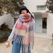 マフラー ストール ショール レディース 女性 大判 大きめ ボリューム感 防寒具 寒さ対策 暖かい ぬくぬく チェック柄 格子柄 カジュアル お洒落 可愛い お出かけ 普段使い 婦人用 秋 冬 ファッション小物