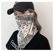 フェイスカバー ネックガード 多機能 バンダナ フェイスマスク 耳掛けタイプ 日焼け予防 紫外線対策 通気性 伸縮性 スカーフマスク ペイズリー ブラック ホワイト