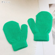 手袋 てぶくろ グローブ キッズ 子供用 子ども用 女の子 男の子 ユニセックス 男女兼用 お揃い ペアルック 防寒具 ファッション雑貨 ミトン型 ミトンタイプ 裾リブ ニット 無地 ブラック ホワイト ピンク ブルー シンプル カジュアル 可愛い キュート 秋 冬 通学 通園 お出かけ お散歩