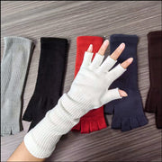 アームカバー レディース 女性 ファッション雑貨 ファッション小物 指穴 リブ 防寒 あったか 寒さ対策 日焼け対策 紫外線防止 汚れ防止 アウトドア スポーツ 農作業 外仕事 カジュアル シンプル