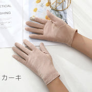 手袋 スマホ対応 レディース 女性 婦人 グローブ 薄手 メッシュ 通気性 蒸れにくい 日焼け防止 フリーサイズ 水玉 かわいい おしゃれ 上品 スマートフォン対応