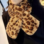 マフラー レディース 女性用 フェイクファー エコファー ヒョウ柄 レオパード ゼブラ ティペット 差し込み 秋 冬 おしゃれ かわいい アニマル柄