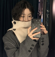 ネックウォーマー スヌード ネックカバー レディース 女性 婦人 ファッション小物 防寒 あったか ボタン ふんわり ふわふわ リブニット 暖かい 秋 冬 おしゃれ かわいい カジュアル シンプル プレゼント ギフト 単色 ベージュ 黄 灰 キャラメル 黒