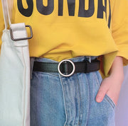 ファッションベルト レディース 女性 丸バックル 穴なし フェイクレザー 無地 ブラック ピンク レッド