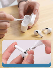イヤホンクリーナー クリーニングブラシ 3in1 ペン型 小型 イヤホン AirPods エアーポッズ スマホ スマートフォン 掃除 お手入れ メンテナンス ブラシ 汚れ ケア すき間 埃 ほこり