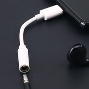 変換コネクタ TYPE-C イヤホンジャック タイプC 3.5mm イヤホン ヘッドホン スマホ スマートフォン Android アンドロイド タイプCオス 音楽 ハンズフリー通話 オーディオジャック