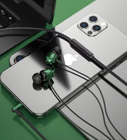 イヤホン ヘッドホン 両耳 カナル型 密閉型 有線 リモコン付 ハンズフリー通話 磁石 マグネット搭載 マイク内蔵 軽量 高音質