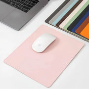 マウスパッド PC周辺機器 パソコン用品 レザー調 四角形 スクエア型 フェイクレザー 防滑 滑り止め シンプル 無地 定番 ベーシック PC関連雑貨 テレワーク 在宅勤務 オフィス 会社 事務 黒 灰 ピンク 青 緑