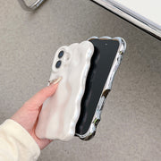 iPhone用ケース iPhone用カバー スマホケース スマホカバー スマホアクセサリー レディース 女性 メンズ 男性 ユニセックス 男女兼用 お揃い ペアルック ウェーブ 波型 無地 メタルカラー パステルカラー シルバーカラー ゴールドカラー ピンク ブルー ホワイト ポップ カジュアル 可愛い キュート おしゃれ