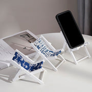 スマホスタンド スマホホルダー スマホ置き スマホ関連雑貨 スマホ周辺雑貨 インテリア小物 イス型 チェア型 折り畳み可能 総柄 ストライプ フラミンゴ イカリ マリンモチーフ 海モチーフ ブルー ホワイト ロゴ 英語 可愛い キュート おしゃれ