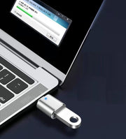 変換アダプター Type-C USB 3.0 コネクタ タイプC 充電 データ転送 アクセサリー パソコン PC スマートフォン 携帯 タブレット アンドロイド スマホ モバイル OTGアダプター PCアクセサリー シンプル 便利グッズ コンパクト 黒 銀色 金色