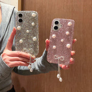 iPhone用ケース iPhone用カバー スマホケース スマホカバー 背面保護 キズ防止 チャーム付き ラインストーン フェイクパール デコレーション 煌びやか キラキラ きれいめ エレガント 上品 大人女子 派手 かわいい お洒落 iPhone17用 16用 15用 14用 13用