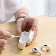 イヤホンクリーニングツール イヤホンクリーナー 掃除キット 掃除道具 持ち運び ペン型 ワイヤレスイヤホン メンテナンス イヤフォン イヤホン ブラシ スポンジ 便利
